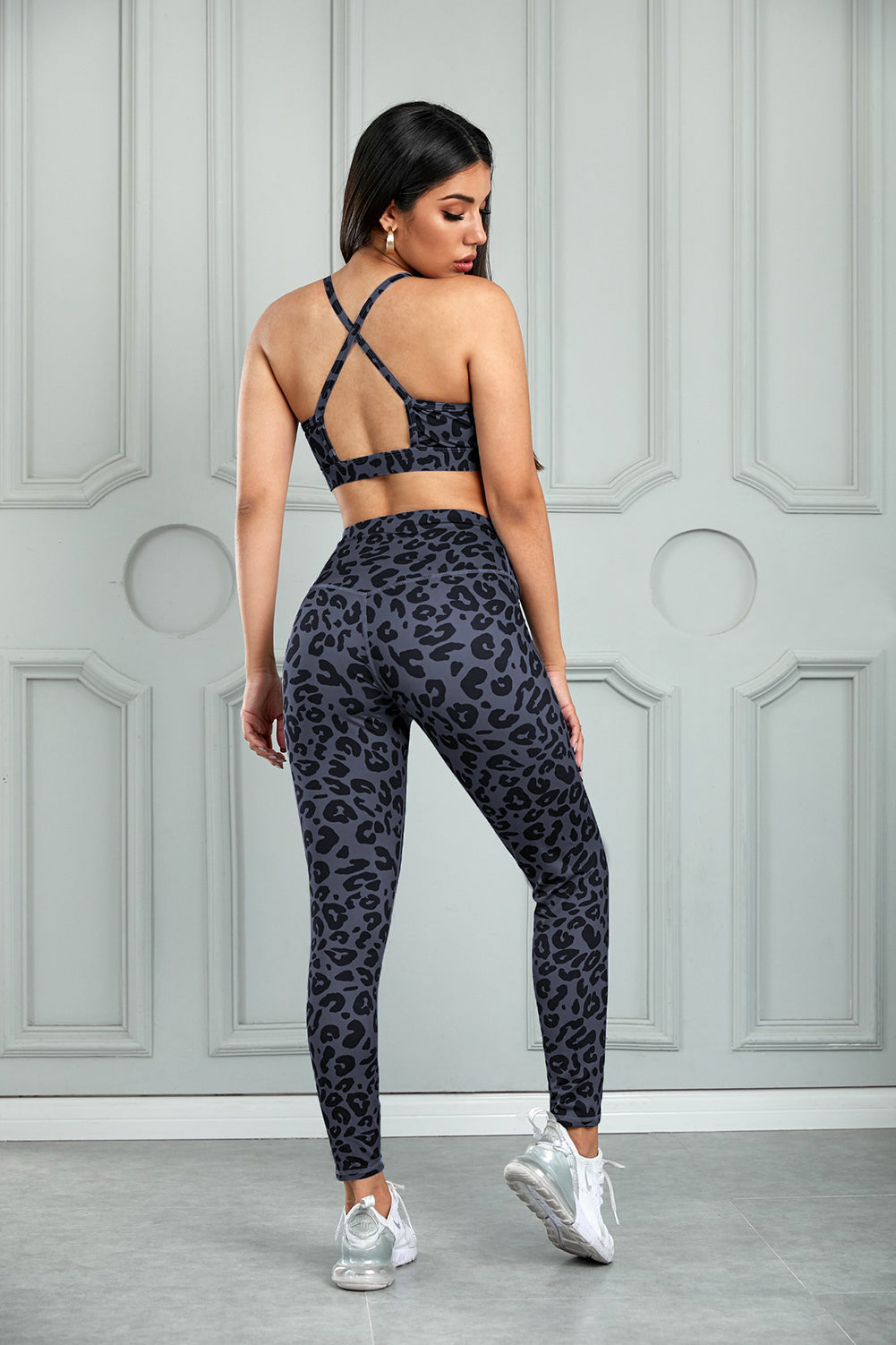 Leopard Sports Bra and Leggings Set - p9nstyle